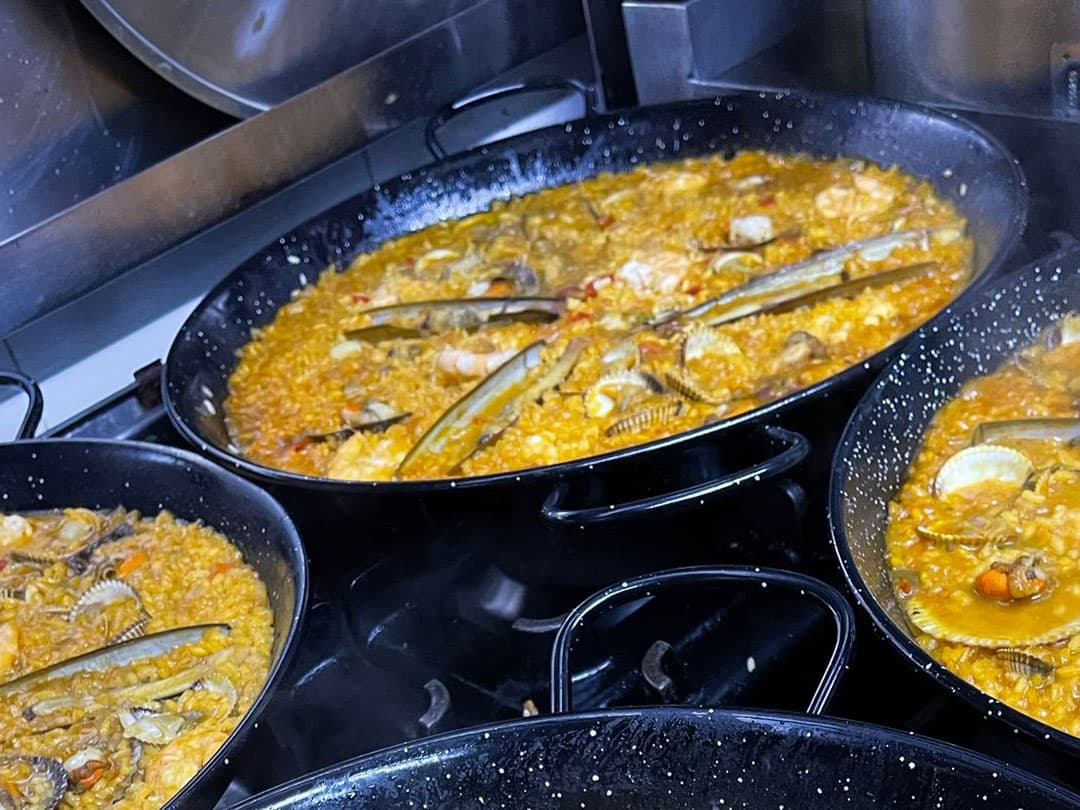 Comer arroz en Cambados